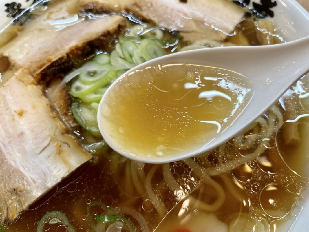 喜多方ラーメン・上州もつ煮 宮太郎 ゆいの杜のスープ