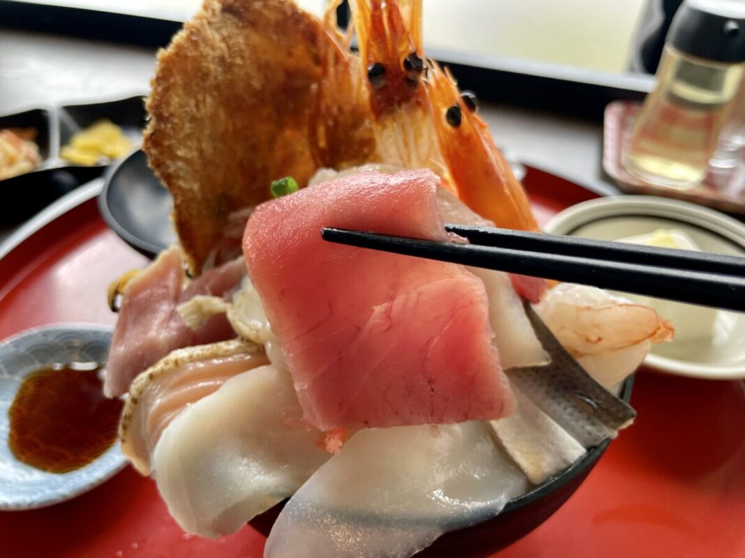 壬生金龍閣の海鮮丼のメニュー
