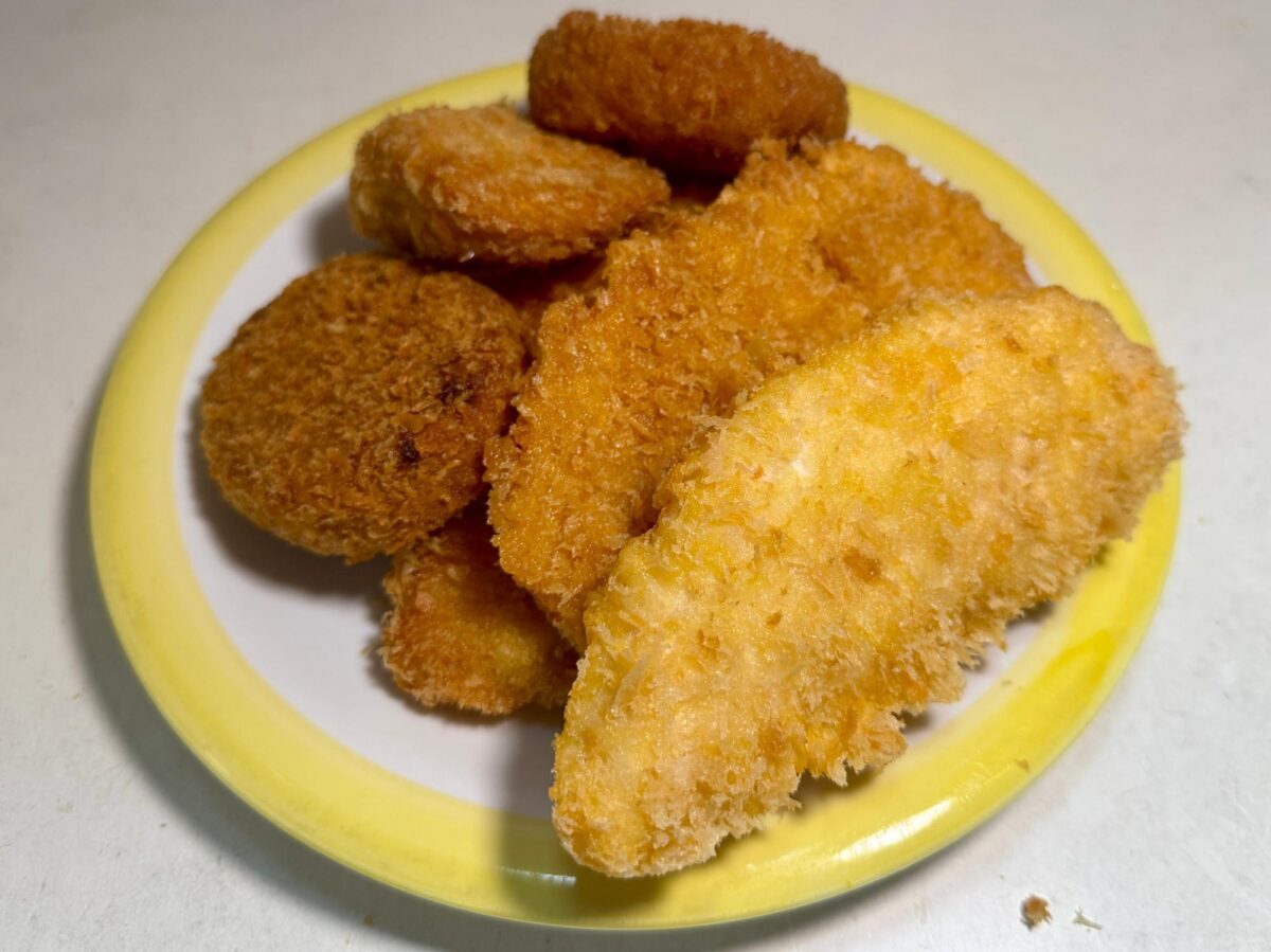 衣サクッ肉汁じゅわっ 和気精肉店の名物コロッケ＆メンチが「あぜみち上戸祭店」に登場