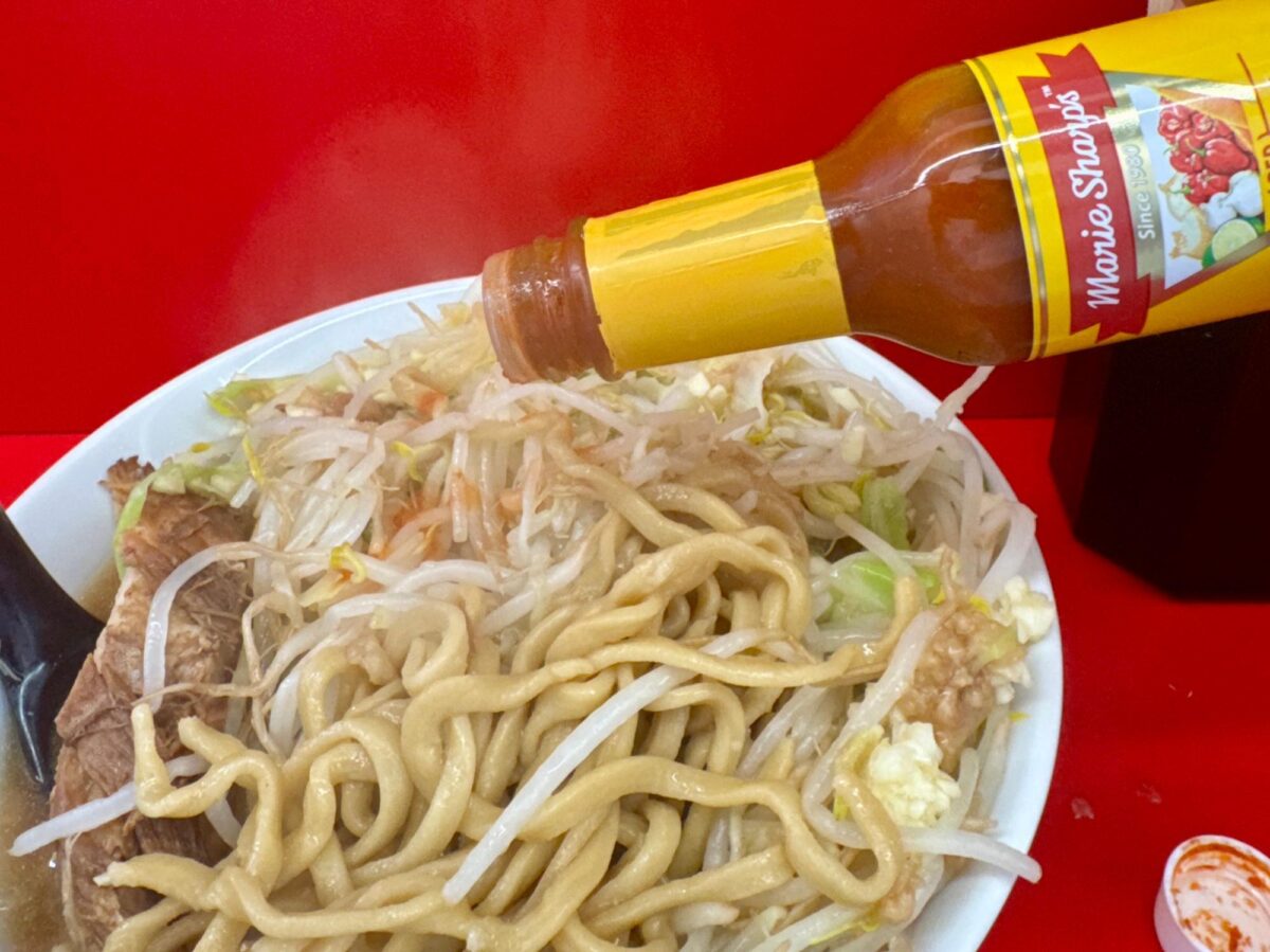 立川マシマシ宇都宮店 | 東京の有名店がキタ！ボリューム満点の二郎系ラーメンを食べてみた 写真8