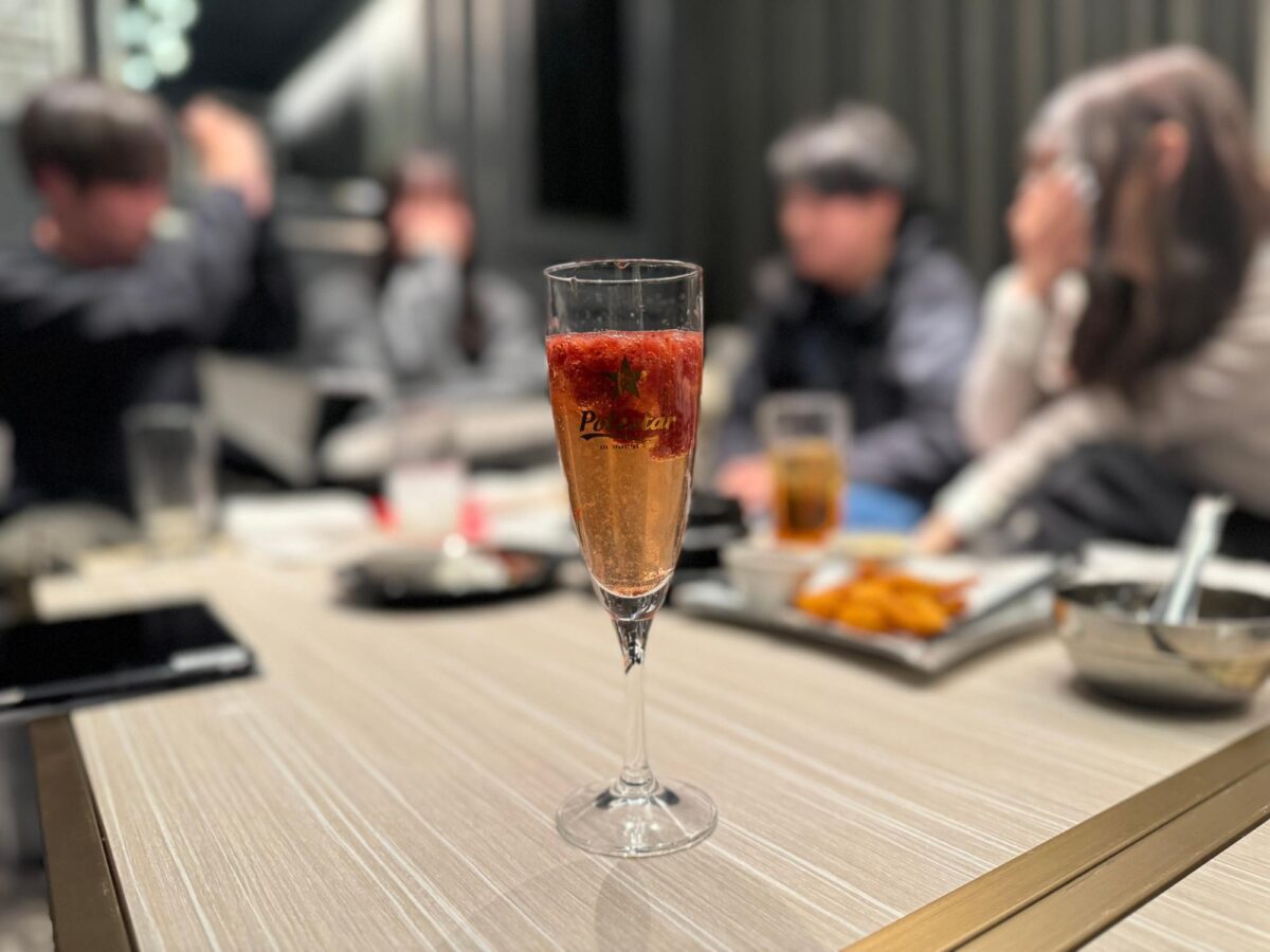 食べて飲んでお値段は…女性無料\!? 話題の相席ラウンジに行ってみた 写真3