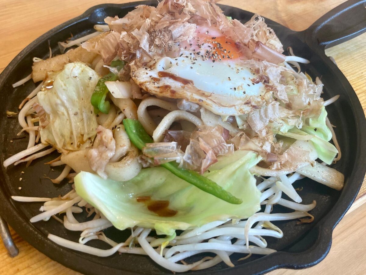 9月1日『タクシー運転手さん一番うまい店に連れてって』に登場！極太焼きうどんと名物巻き餃子 写真3